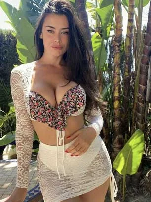 Female Escorts in chhatarpur
